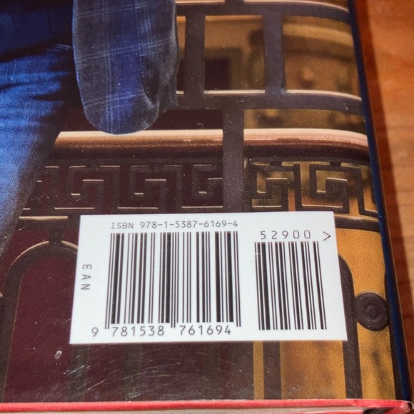 David Baldacci 'Daylight' Hardcover Book - Picture 2 of 15